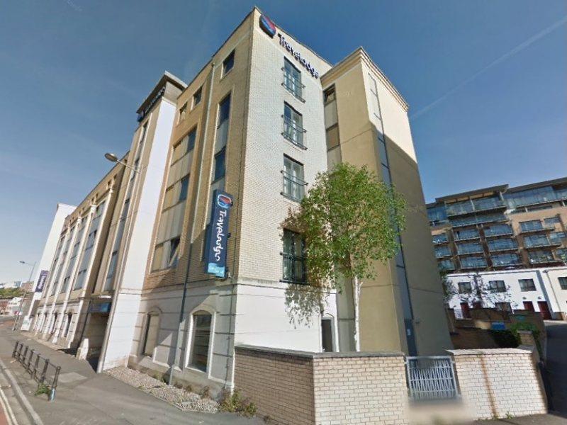 Travelodge Bristol Central Anchor Road ภายนอก รูปภาพ