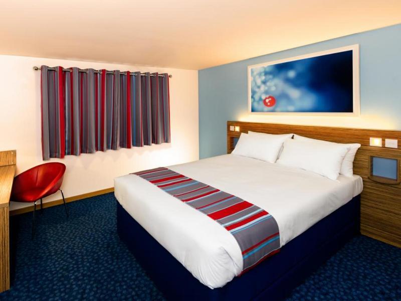 Travelodge Bristol Central Anchor Road ภายนอก รูปภาพ