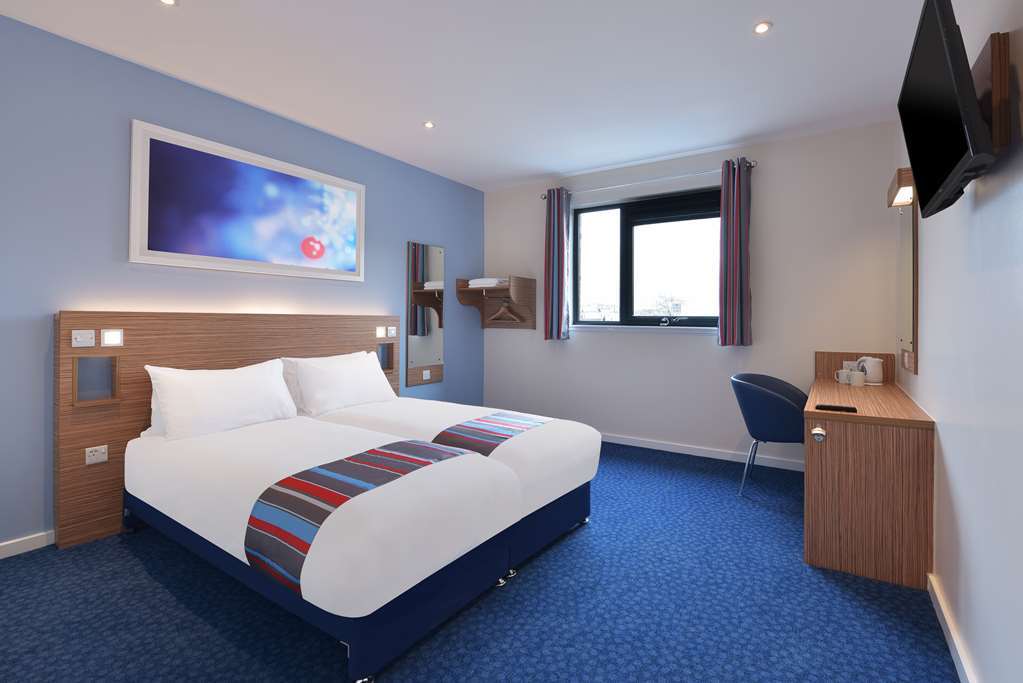 Travelodge Bristol Central Anchor Road ห้อง รูปภาพ