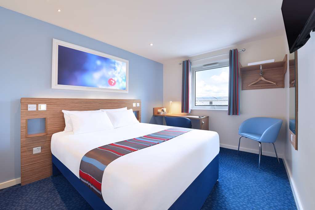 Travelodge Bristol Central Anchor Road ห้อง รูปภาพ